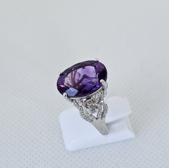 Genuine Morrocan Amethyst & White Zircon Ring Sterling Silver Rhodium Sz 7 - Picture 4 of 9